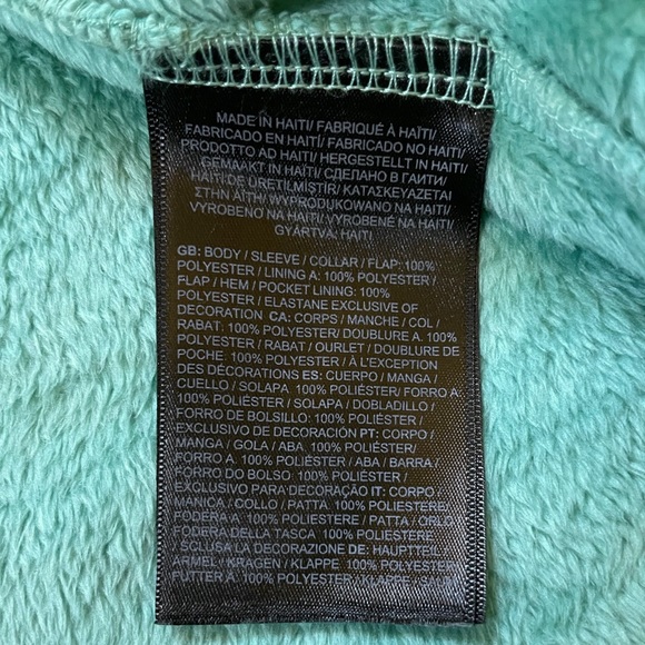 The North Face Women’s Osito Jacket In Wasabi - Picture 6 of 10